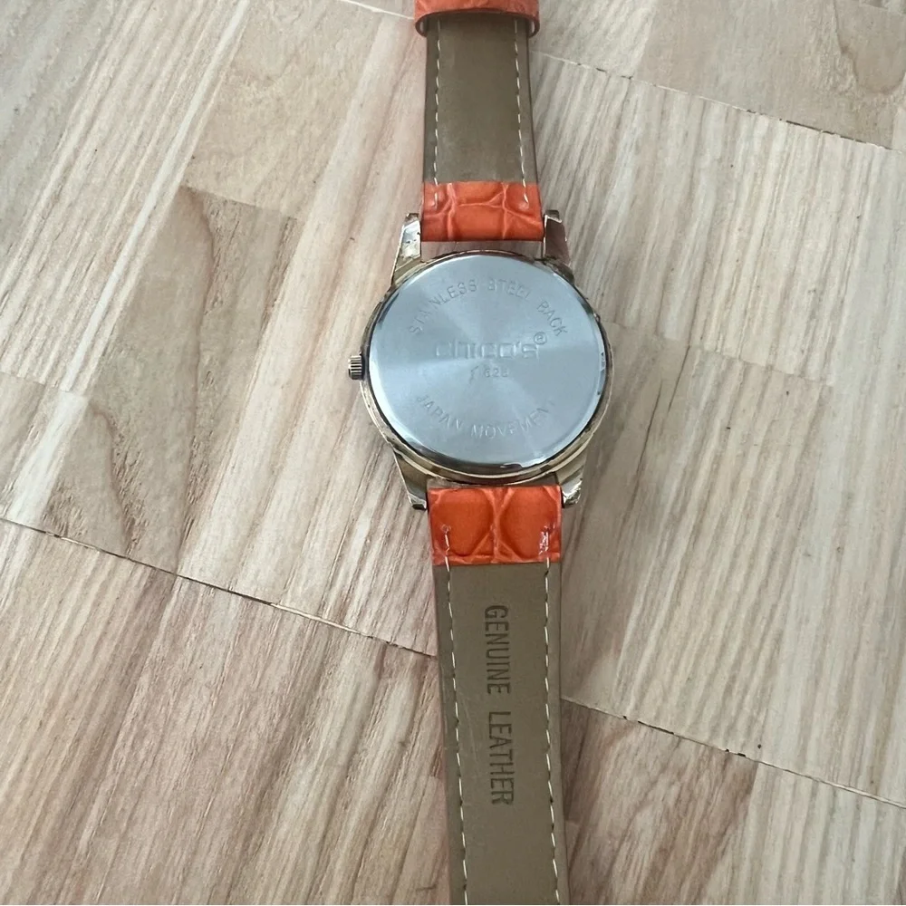 Chico’s ladies gold tone orange leather fashion watch NEW BATTERY